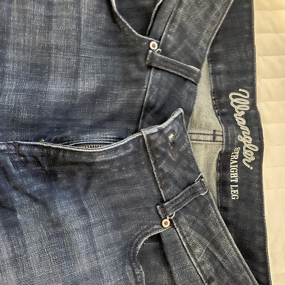 Wrangler Denim Jeans in Classic Blue